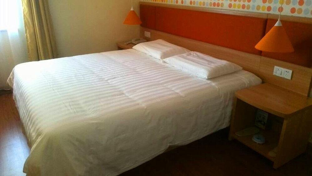 גואנגג'ואו Home Inn מראה חיצוני תמונה